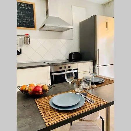300 M Ocean, Ground Floor, Padel, Wi-fi Fiber Apartmán *
